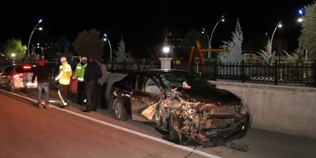 Erzincan'da feci kaza: 7 kişi yaralandı