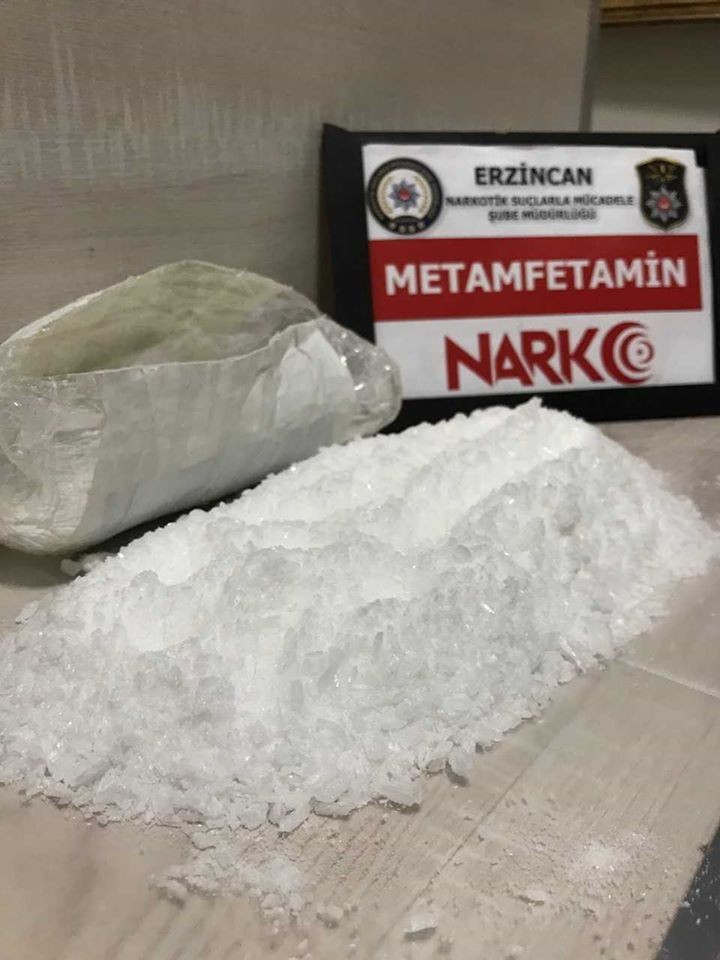 Erzincan’da uyuşturucuyla yakalanan 2 kişi tutuklandı 