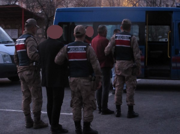 Erzincan’daki hırsızlık olayının failleri Sivas’ta yakalandı 