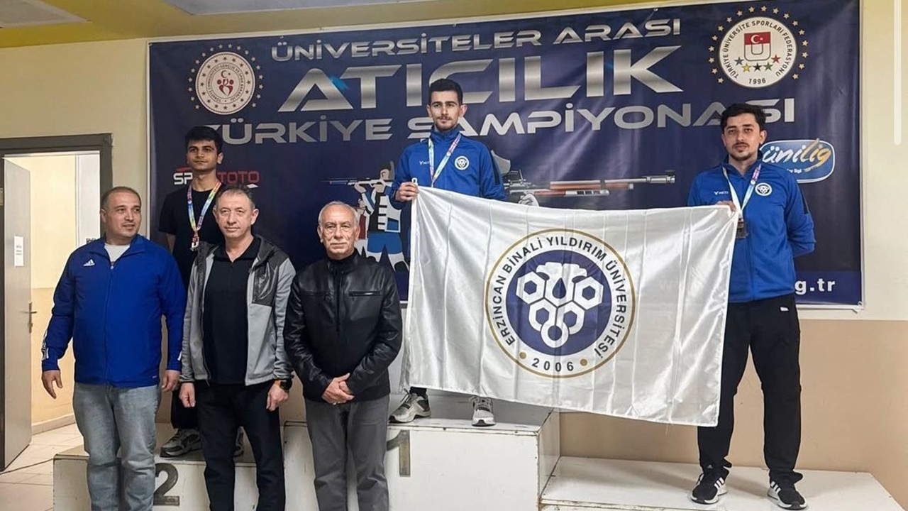 Erzincanlı sporcu Galip Berat Afal’dan yeni Türkiye rekoru