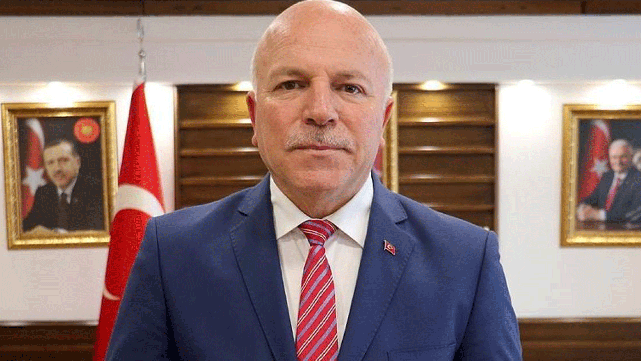 Erzurum Büyükşehir Belediye Başkanı Mehmet Sekmen babasını kaybetti: İnancınla hepimize örnek oldun, makamın cennet olsun!