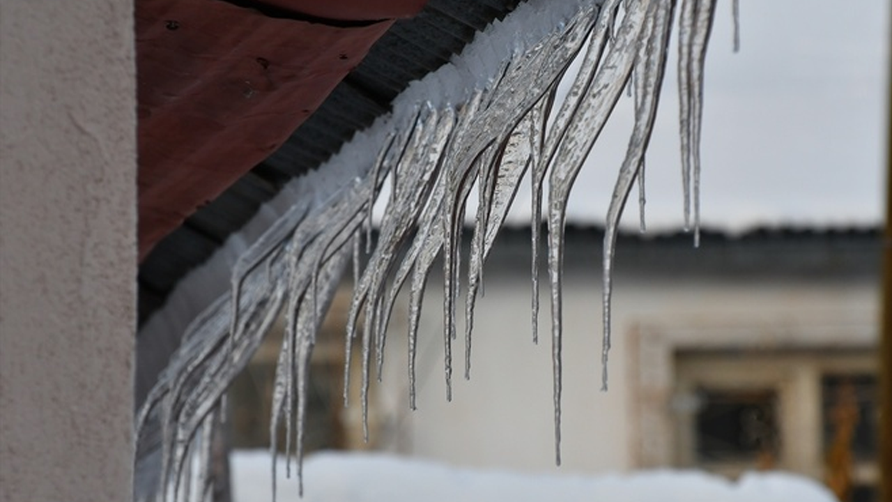 Erzurum, Kars, Ardahan ve Ağrı'da dondurucu soğuklar!