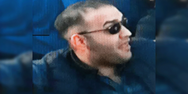 Erzurum mitinginde taş atan o kişi bakın kim çıktı?