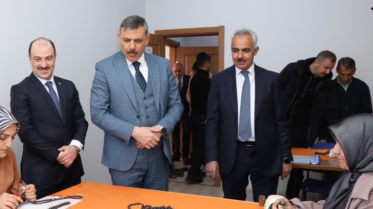 Erzurum Valisi Mustafa Çiftçi Oltu’da Temaslarda Bulundu