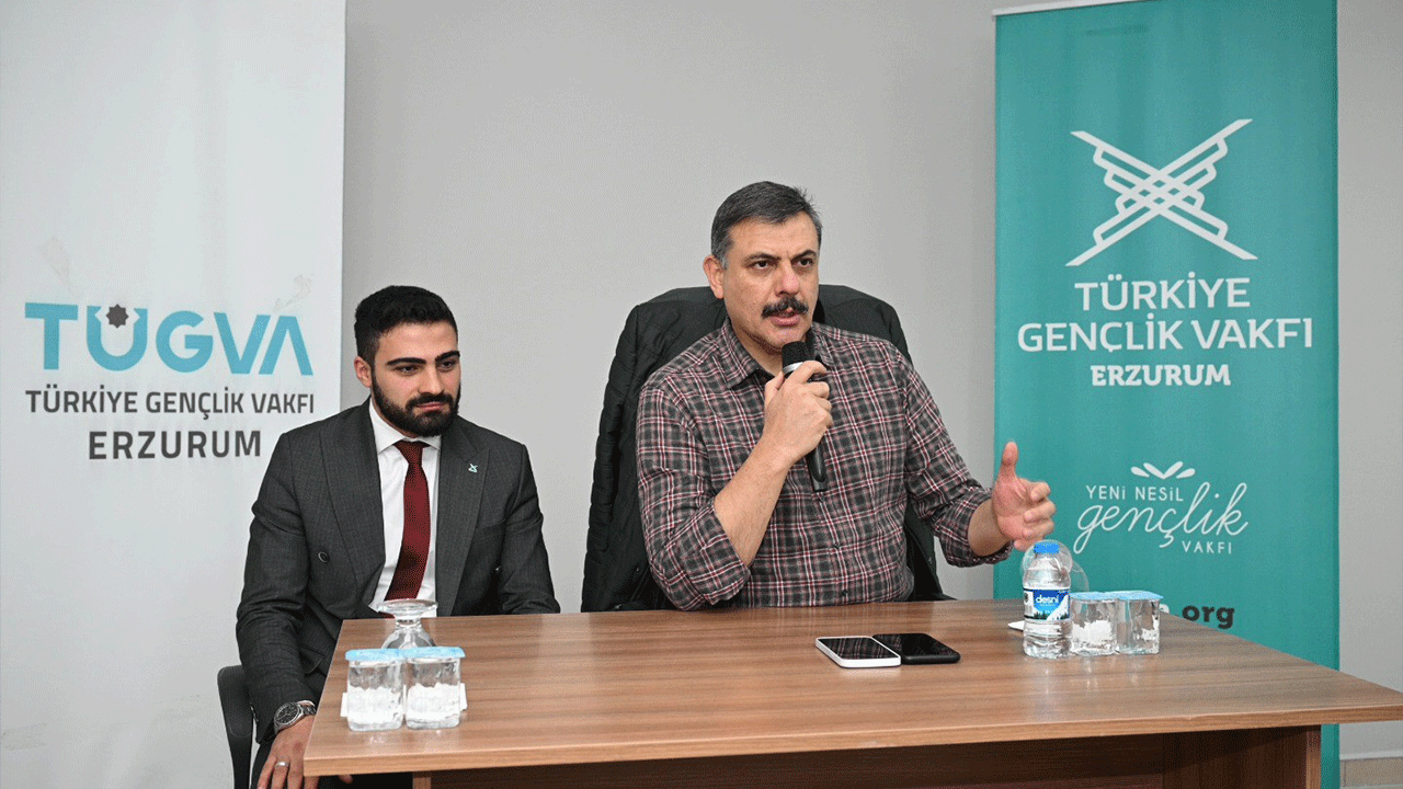 Erzurum Valisi Mustafa Çiftçi’den gençlere altın öğütler! 