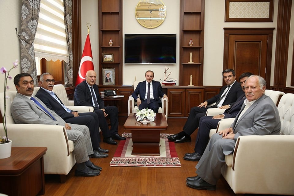 Erzurum Valisi Okay Memiş, Vali Cüneyt Epcim’i ziyaret etti 