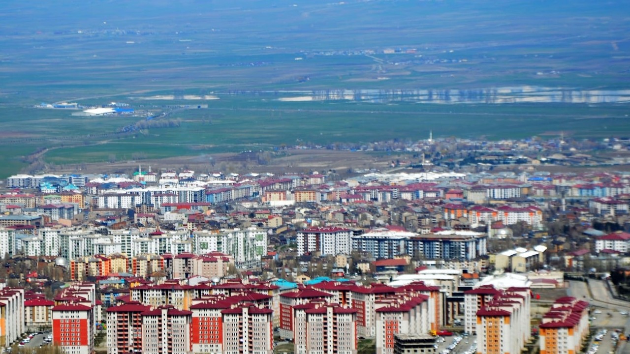 Erzurum ve Ardahan'da kuvvetli yağış uyarısı