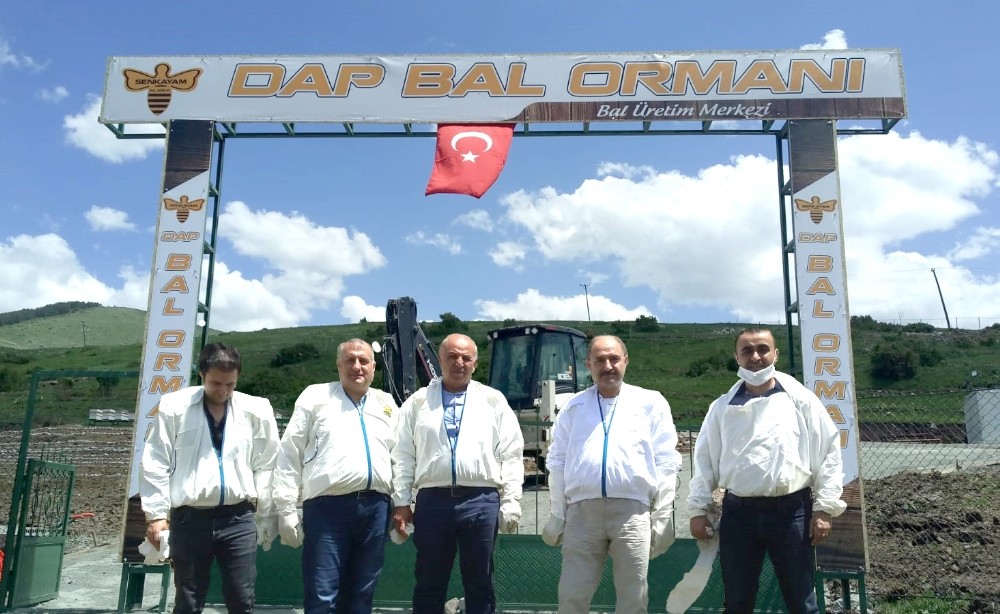 Erzurum’da bir ilk olan“DAP Bal Ormanı”nın açılışı Şenkaya’da yapıldı 