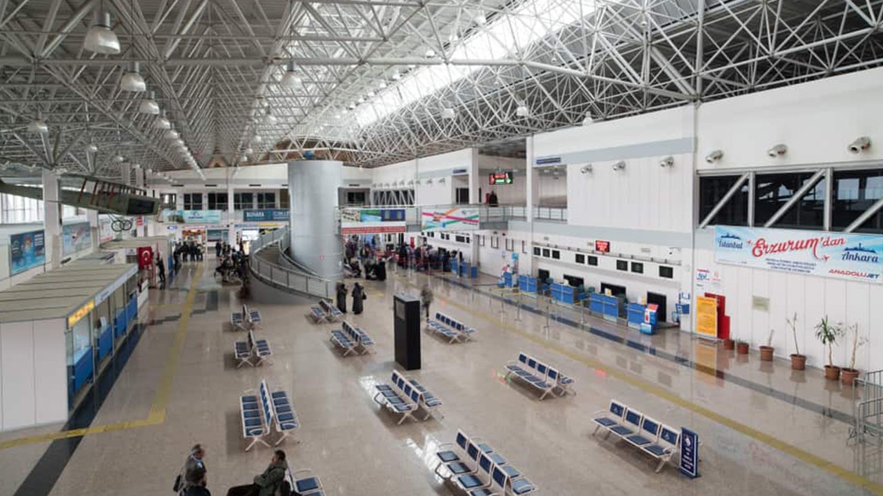 Erzurum’da bir yılda 1 milyon 259 bin 631 kişi uçtu