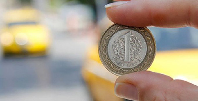 Erzurum'da dolandırıcının hesabına 1 lira yatırıp polise yakalattı