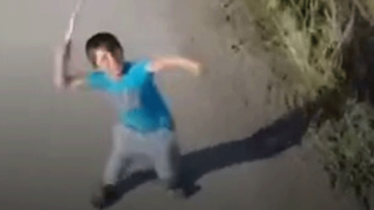 Erzurum'da gülümseten anlar: Bir çocuğun drone ile sınavı!