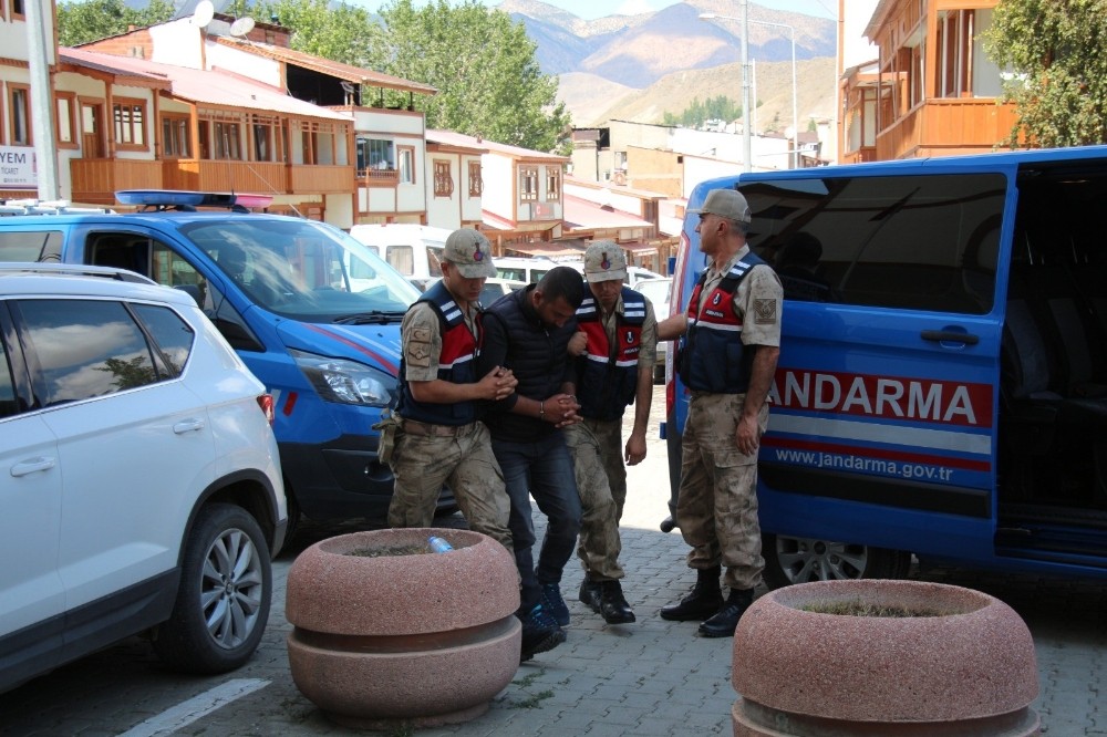 Erzurum’da hayvan hırsızlığı çetesi çökertildi 