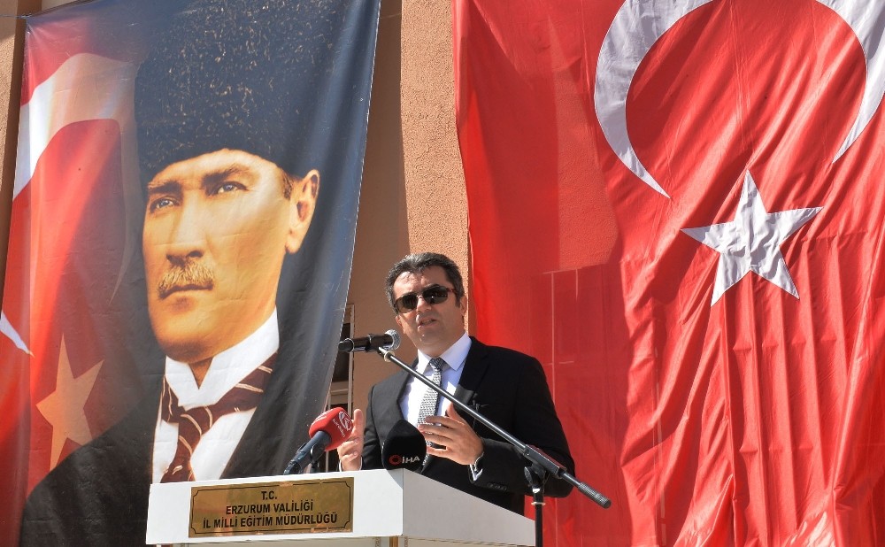 Erzurum’da ilk ders zili çaldı 