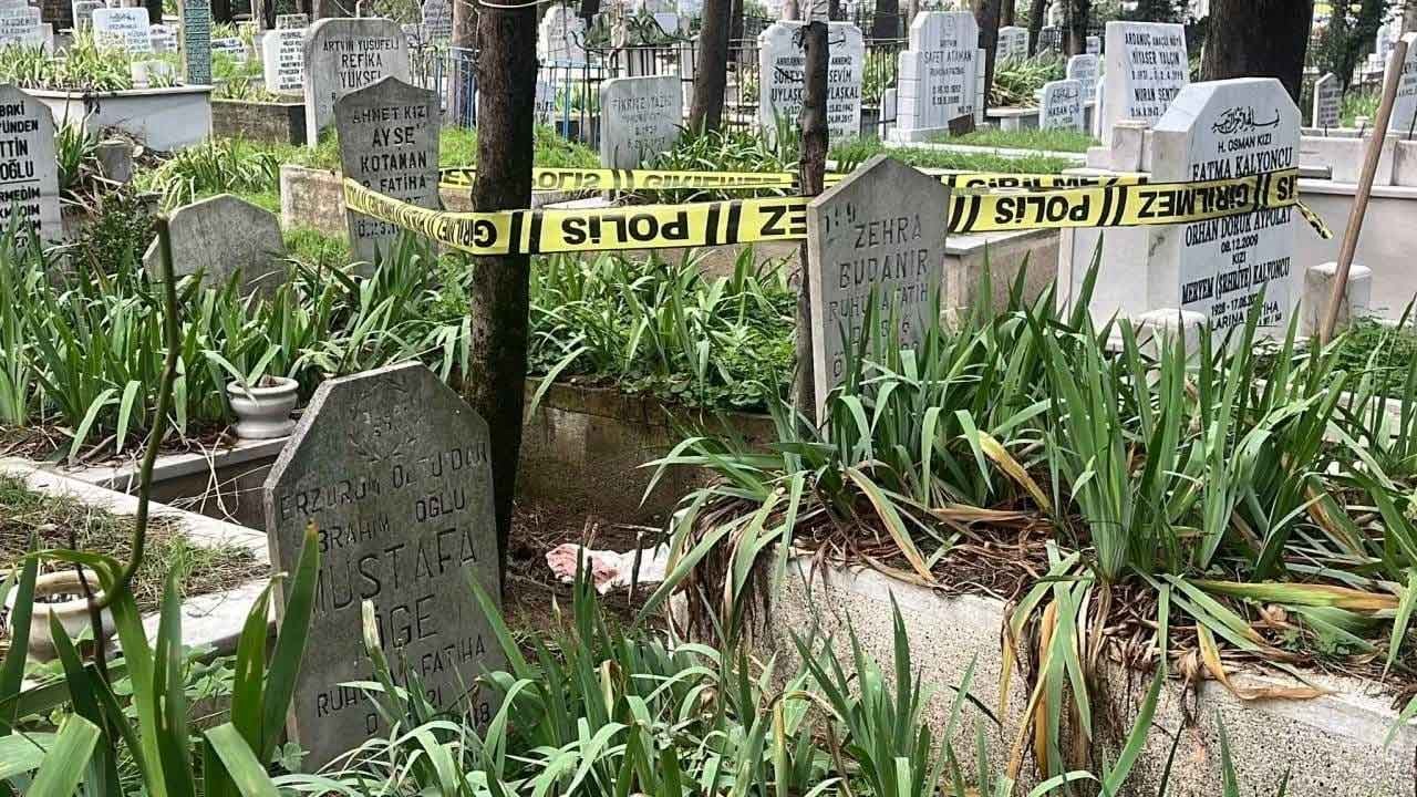 Erzurum'da mezarlıkta kan donduran keşif!