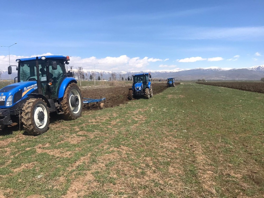 Erzurum’da tarımsal üretim seferberliği devam ediyor 