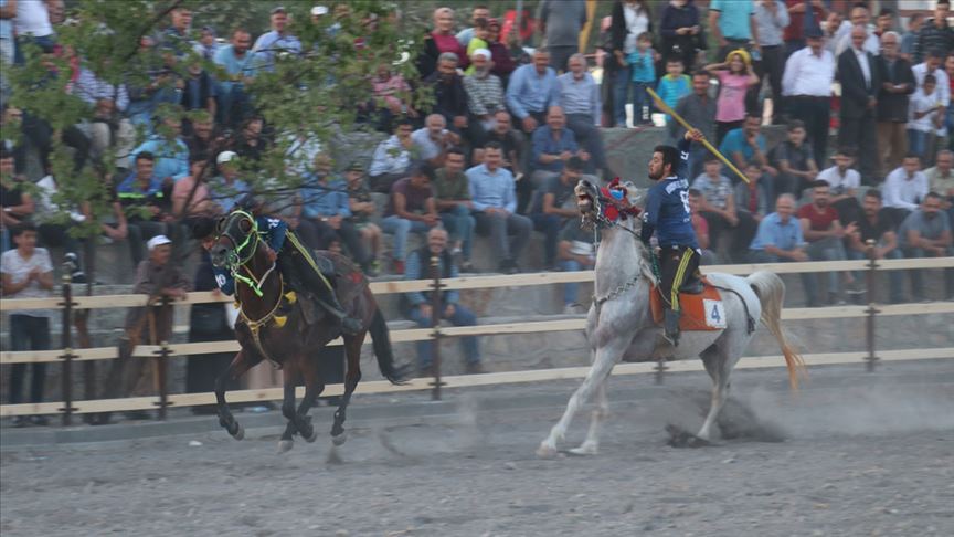 Erzurum'da 'Uluslararası Tarihi İspir Panayır' başladı