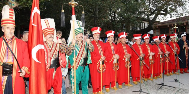 Erzurumspor mehter marşıyla moral depoladı