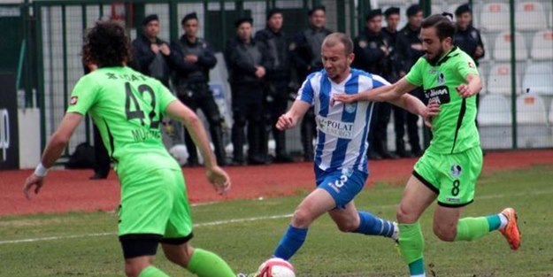 Erzurumspor-Sakaryaspor maçından sonra olaylar çıktı