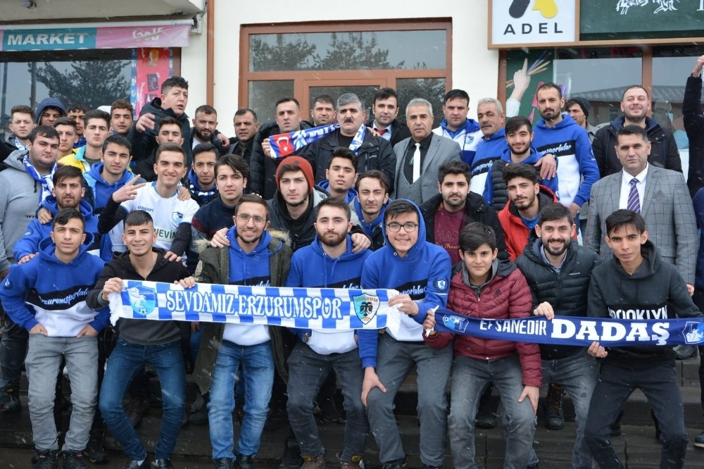 Erzurumspor taraftarı Aşkale Belediyesi’ni ziyaret etti 
