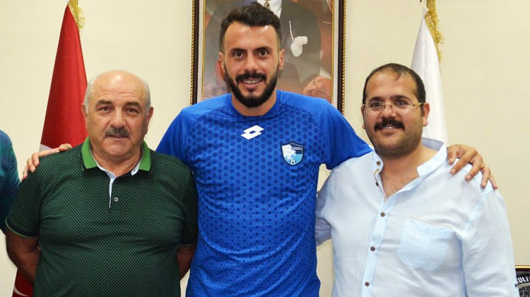 Erzurumspor'da 2 yıllık imza atıldı!
