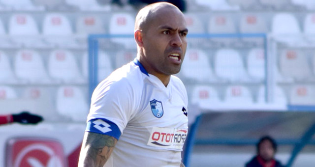 Erzurumspor'da Mert Nobre depremi