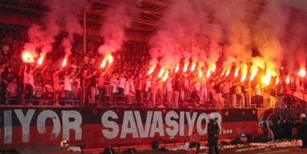 Flash ayrılık! Sözleşmesi feshedildi