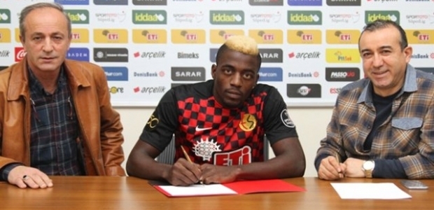 Es-Es'ten bir imza daha!