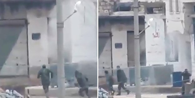 Esad askerlerinin İdlib'ten kaçış anları böyle görüntülendi