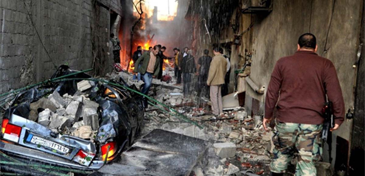 Esad güçleri, Yermuk’u varil bombasıyla vurdu