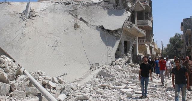 Esad ve Rusya yine bombaladı