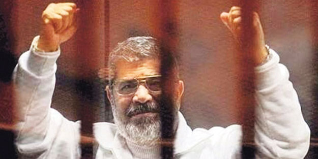Esaretten şehadete! Mursi, Hakk’a yürüdü