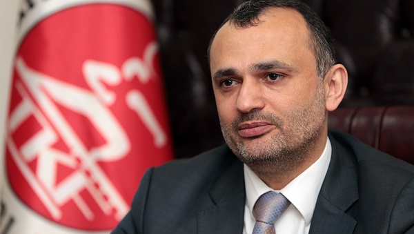 Esat Delihasan kimdir? Esat Delihasan neden vefat etti?