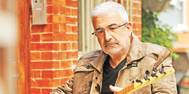 Esat Kabaklı 50. sanat yılını kutluyor