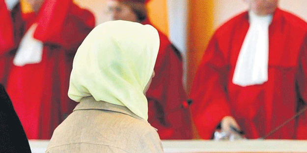 Eşcinsellerin hakkını savunan 'Almanya İslam'ı projesine darbe! FETÖ'cülere karşı başörtü zaferi