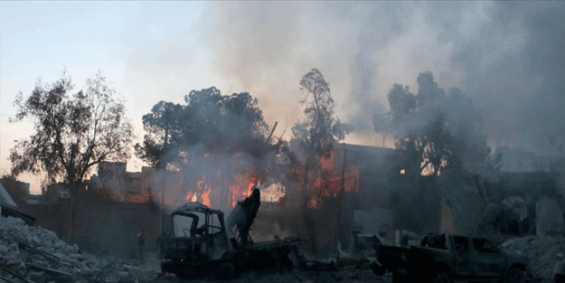 Esed bölgeyi yerle bir etti! 6 sivili göz göre göre katletti