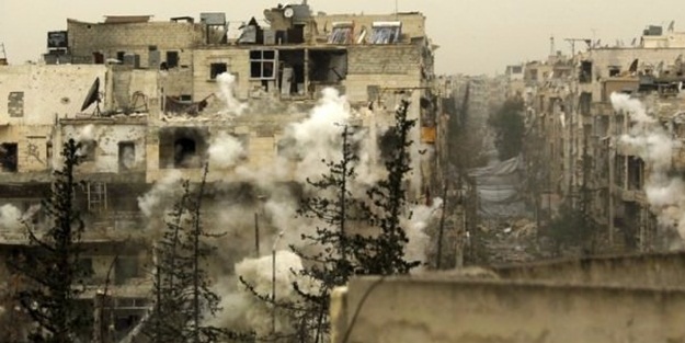 Esed güçlerinden Idlib'te füze saldırısı