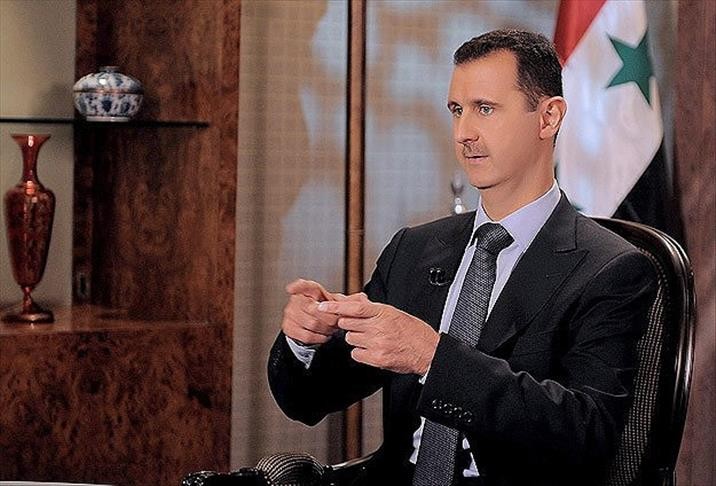 Esed o saçmalıklarda hâlâ ısrarlı mı? Sen önce buna karar ver