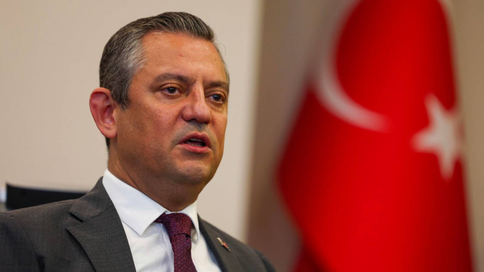 Esed rejimi çökerken çağrı yapmıştı! AK Parti’den Özgür Özel’e Suriye ayarı