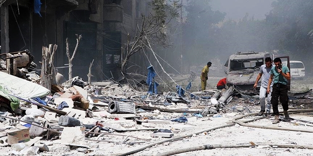 Esed rejimi Halep'te taziye çadırını vurdu!