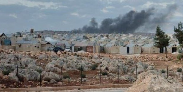 Esed rejimi ile Rusya'dan 3 kampa alçak saldırı! Türkiye'den sert tepki!