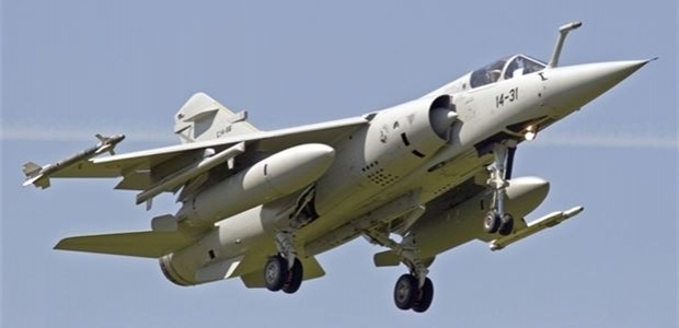 Esed rejimi uçaklarla bildiri dağıtıyor