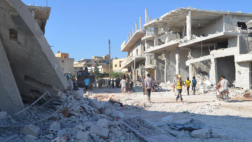 Esed yine sivilleri 'varil bombasıyla' vurdu