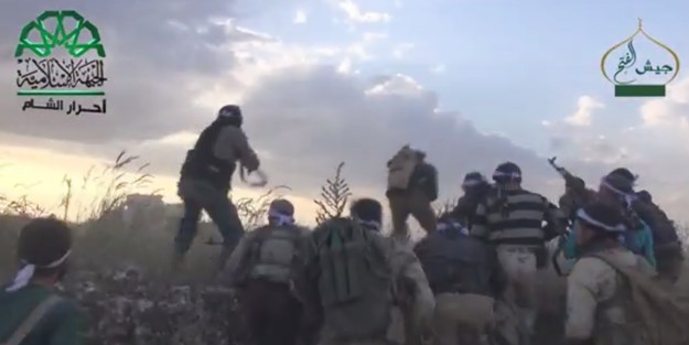 Esed'in bir karargahı daha havaya uçuruldu