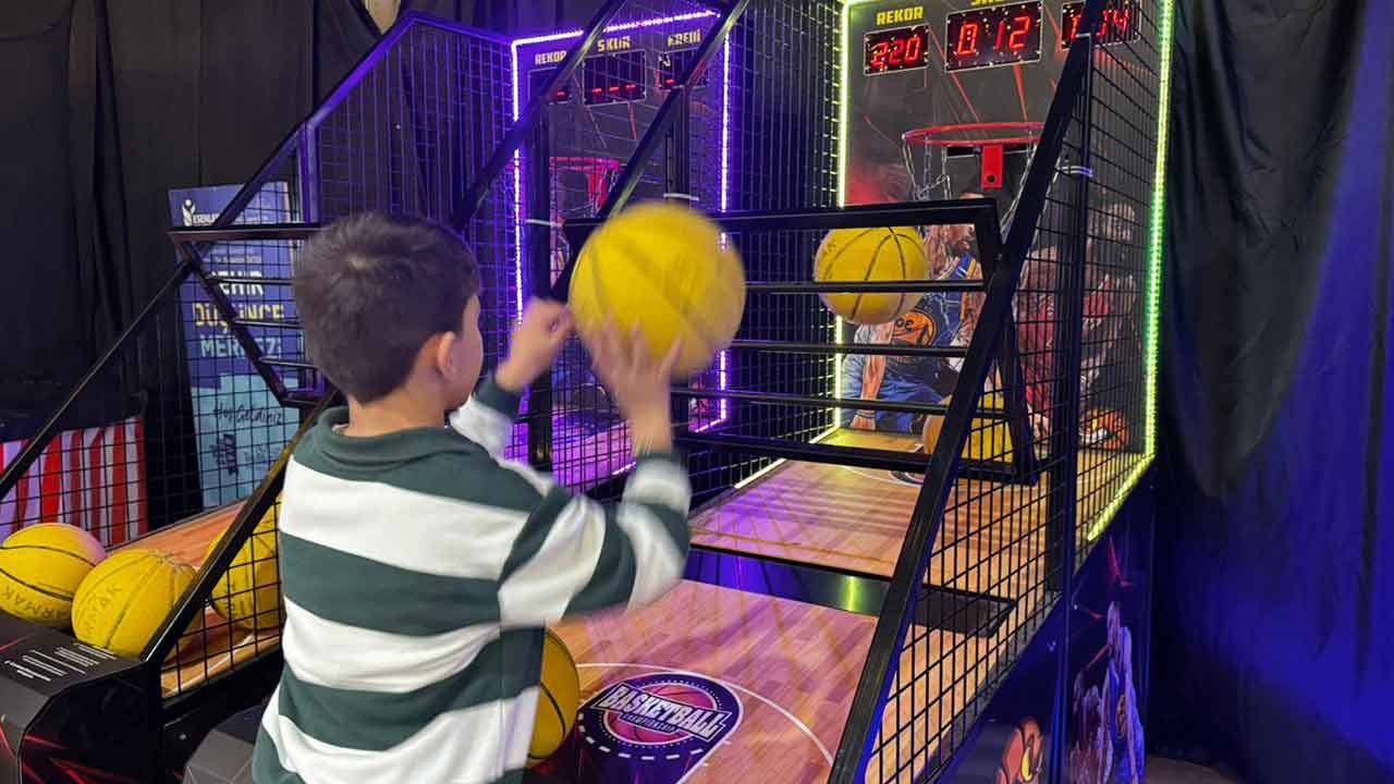 Esenler Belediyesi ücretsiz yaptı! Aileler ve çocuklar akın etti