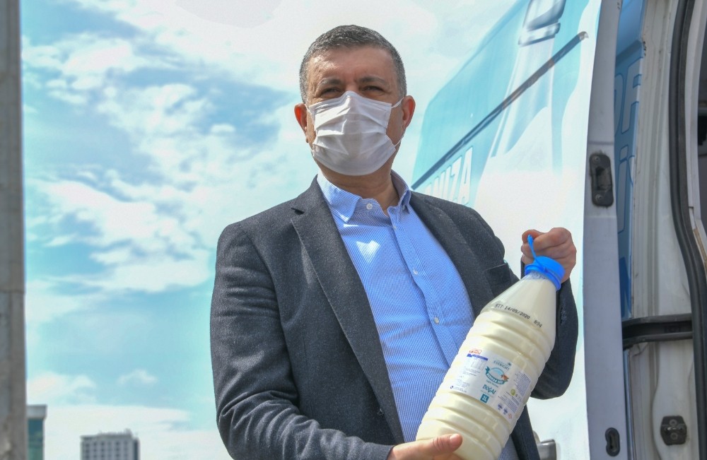 Esenyurt Belediyesi’nden 43 bin aileye gıda yardımı 