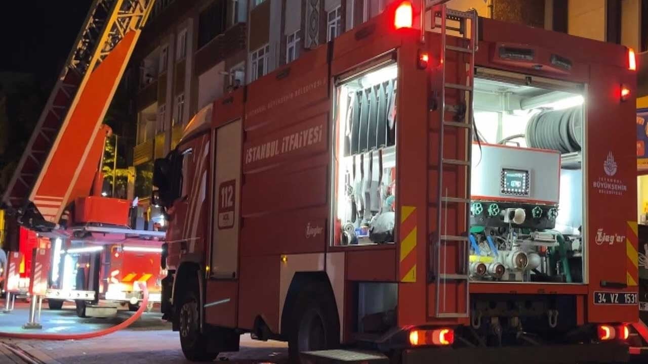 Esenyurt’ta 4 katlı binada yangın