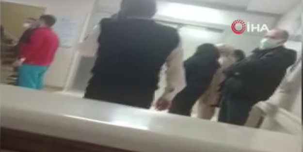 Esenyurt'ta koronadan ölen hastanın yakınları sağlık çalışanlarına saldırdı!