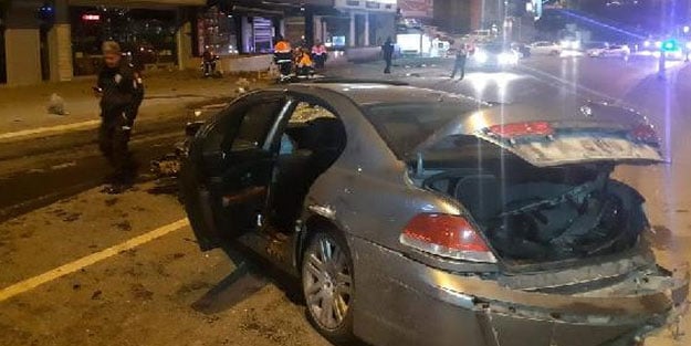 Esenyurt'ta trafik kazası: 4 kişi yaralandı