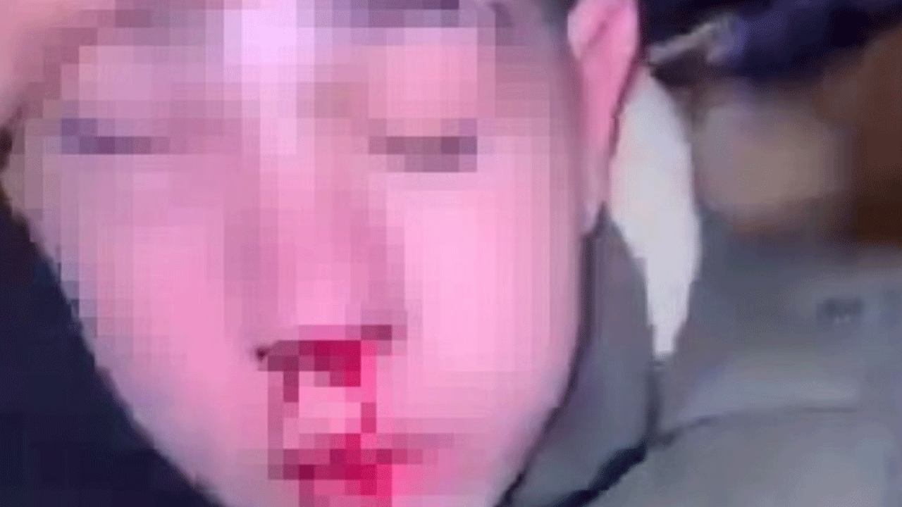 Esenyurt'tan kan donduran görüntüler: Sağır ve dilsiz çocuğa işkence yaptılar!