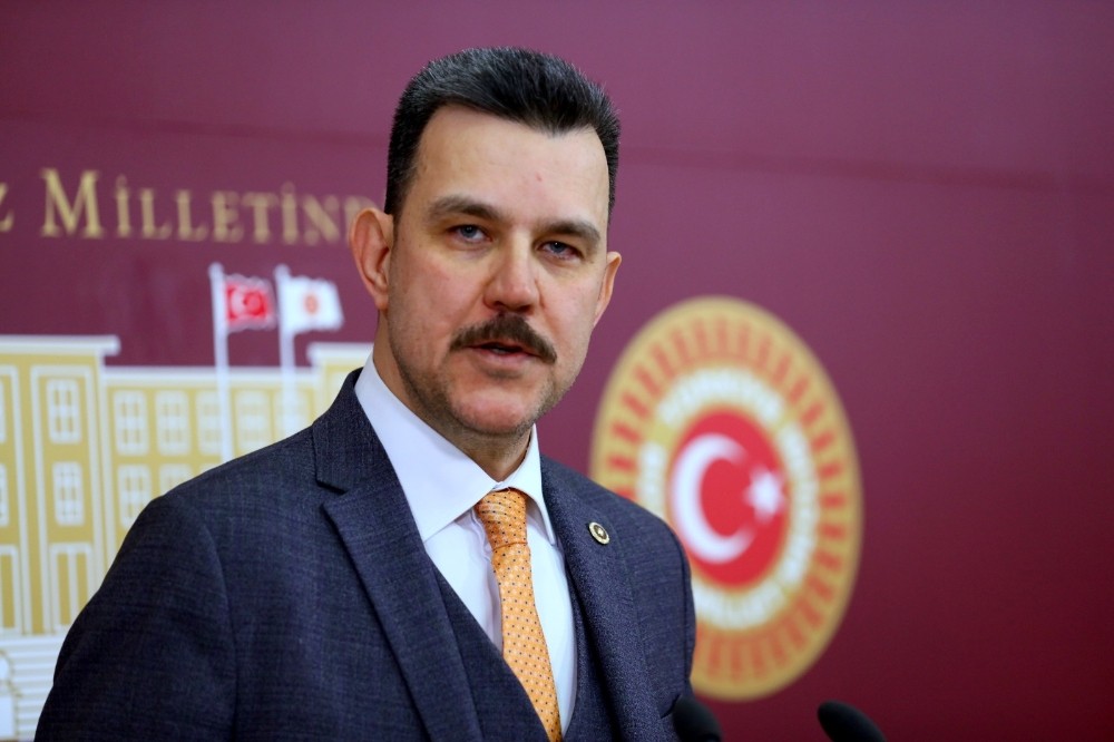 Esgin’den çifte bayram müjdesi 